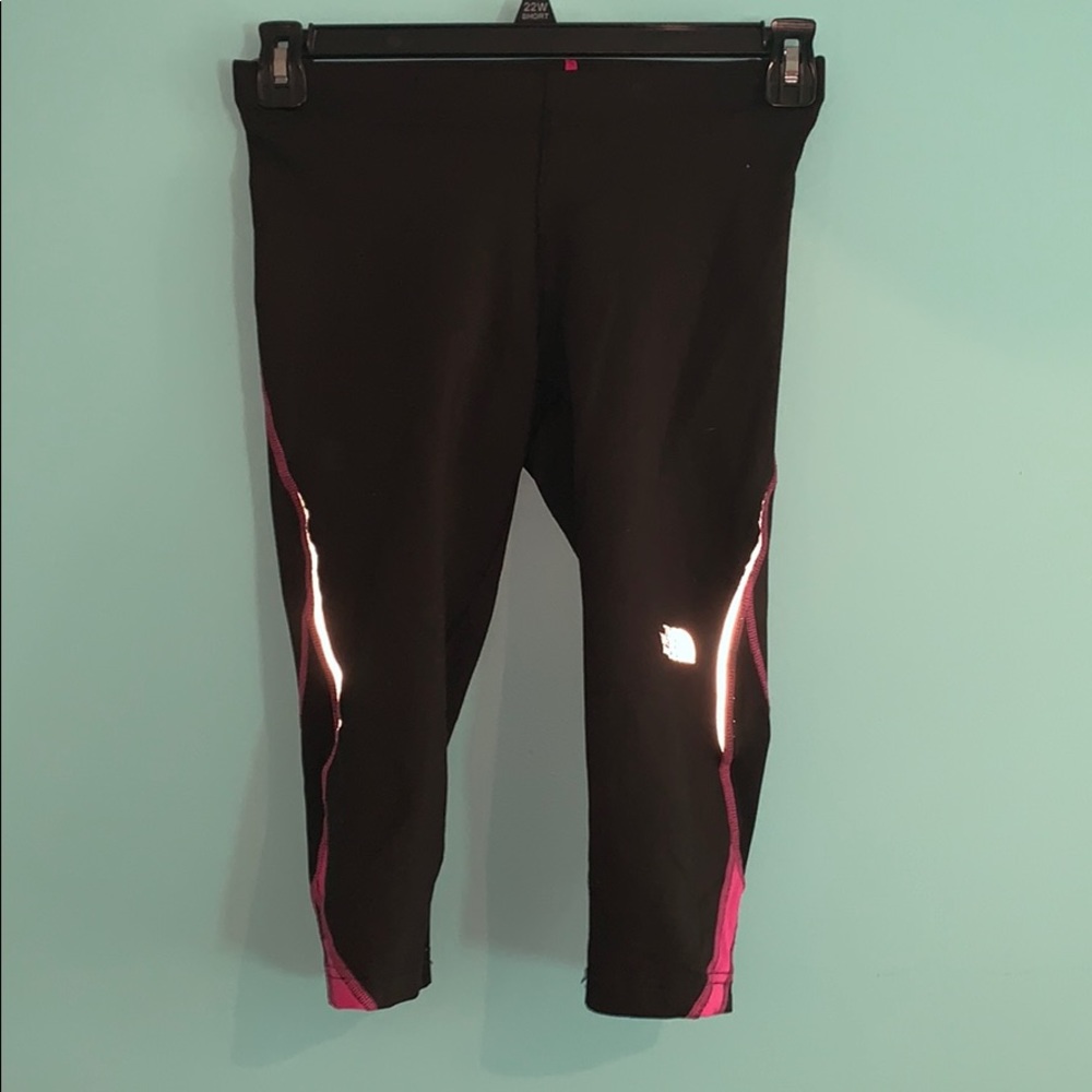 Cropped north face black and pink leggings